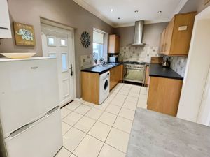 Photo 5- click for photo gallery